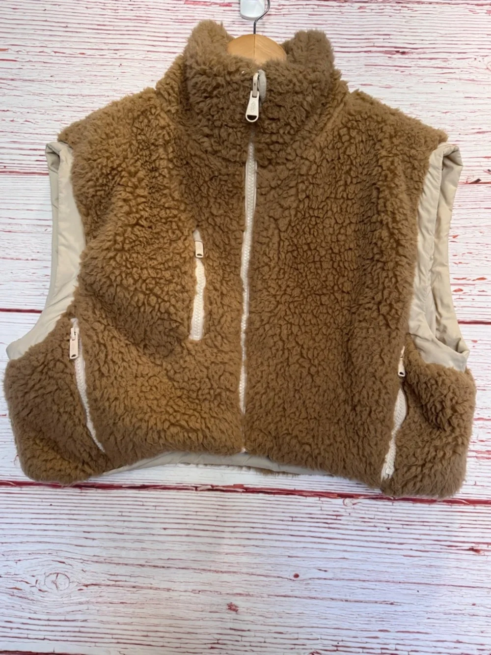Free People Movement Highline Reversible Sherpa Vest in Almond Oil Combo Sz XS